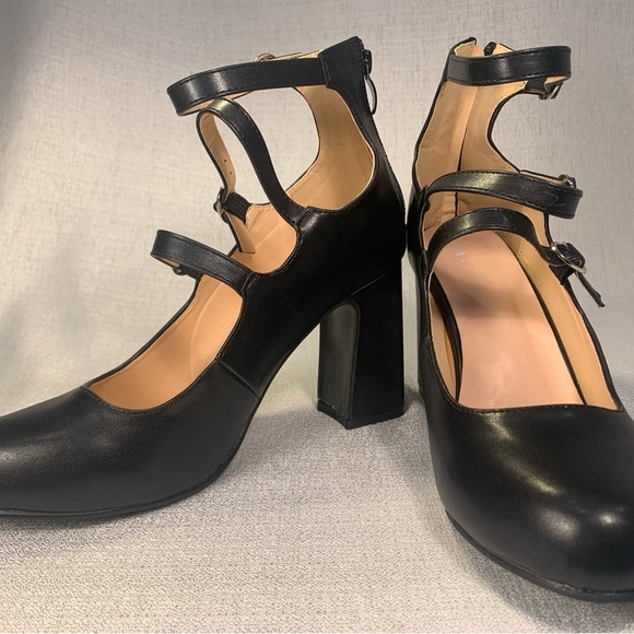 New black leather Mary Jane strappy 4” block heel three buckles rear zipper - Picture 5 of 16